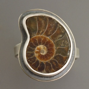 pierścionek Z AMONITEM (ID1372)
